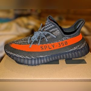 Yeezy 350 boost v2